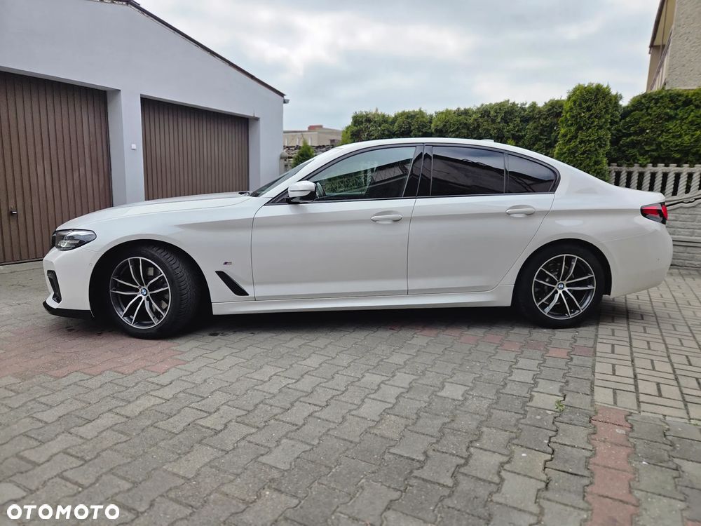 BMW Seria 5 518d M Sport sport - 3