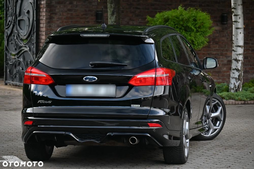 Ford Focus 1.5 EcoBoost Start-Stopp-System ST-LINE - 12
