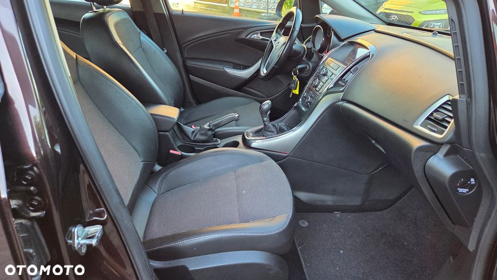 Opel Astra 1.4 Innovation - 30