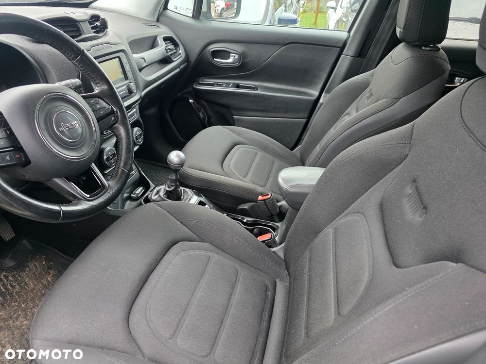 Jeep Renegade 1.6 E-torQ Longitude Adventure Edition - 14