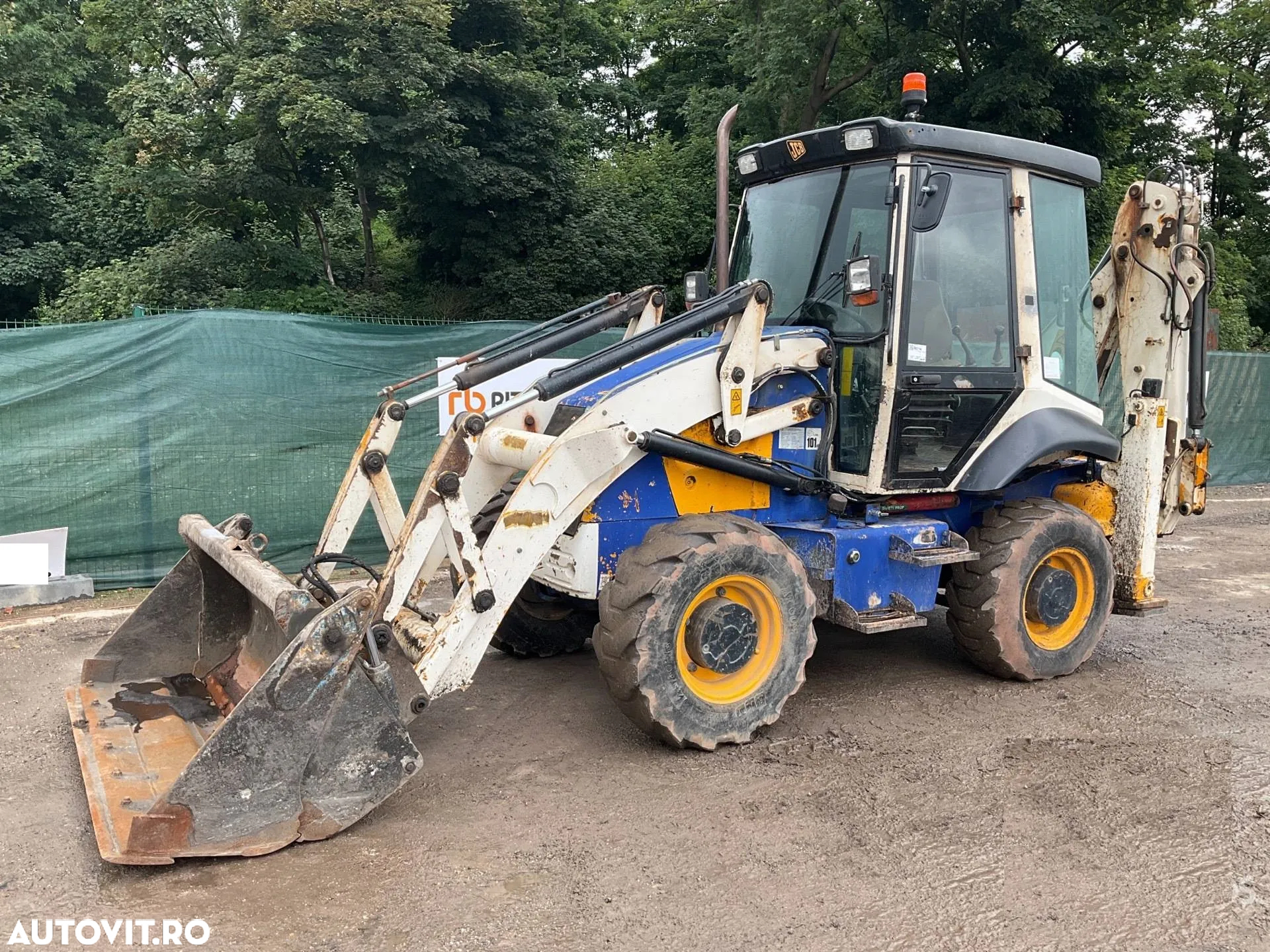 JCB 2CX Buldoexcavator - 2