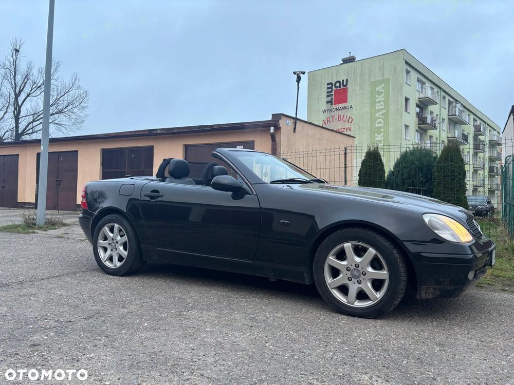 Mercedes-Benz SLK 200 - 10