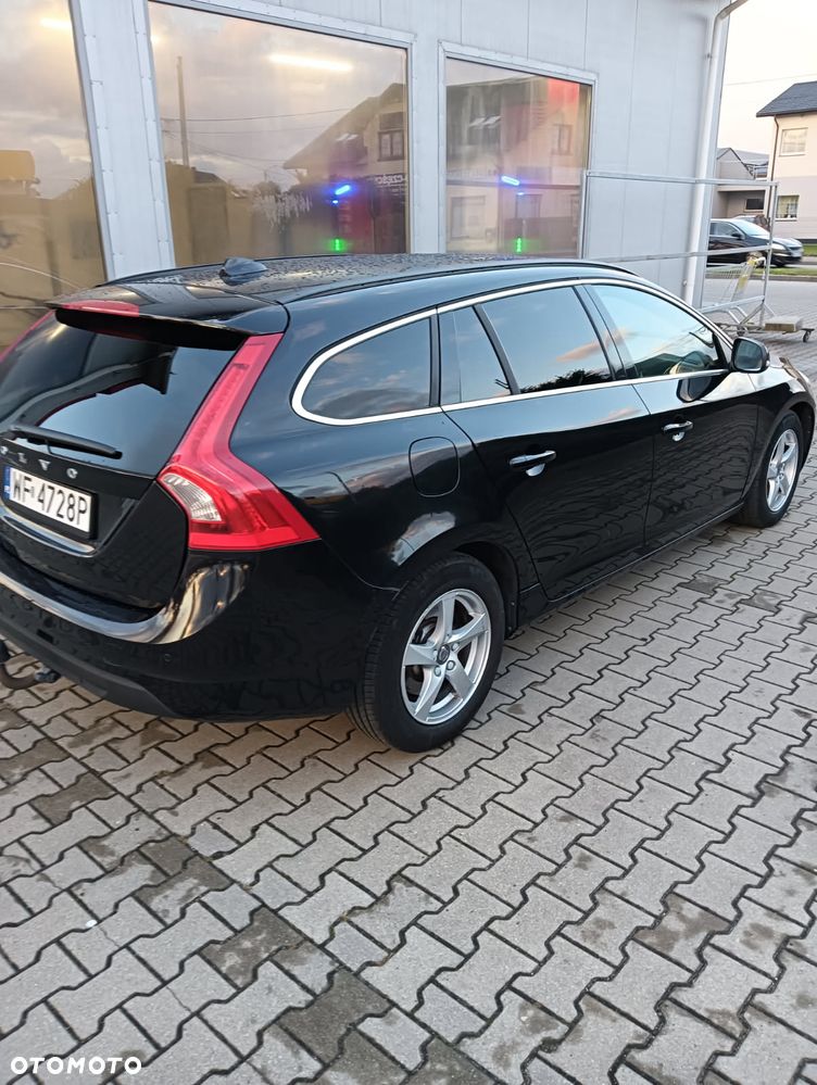 Volvo V60 2011 photo 5