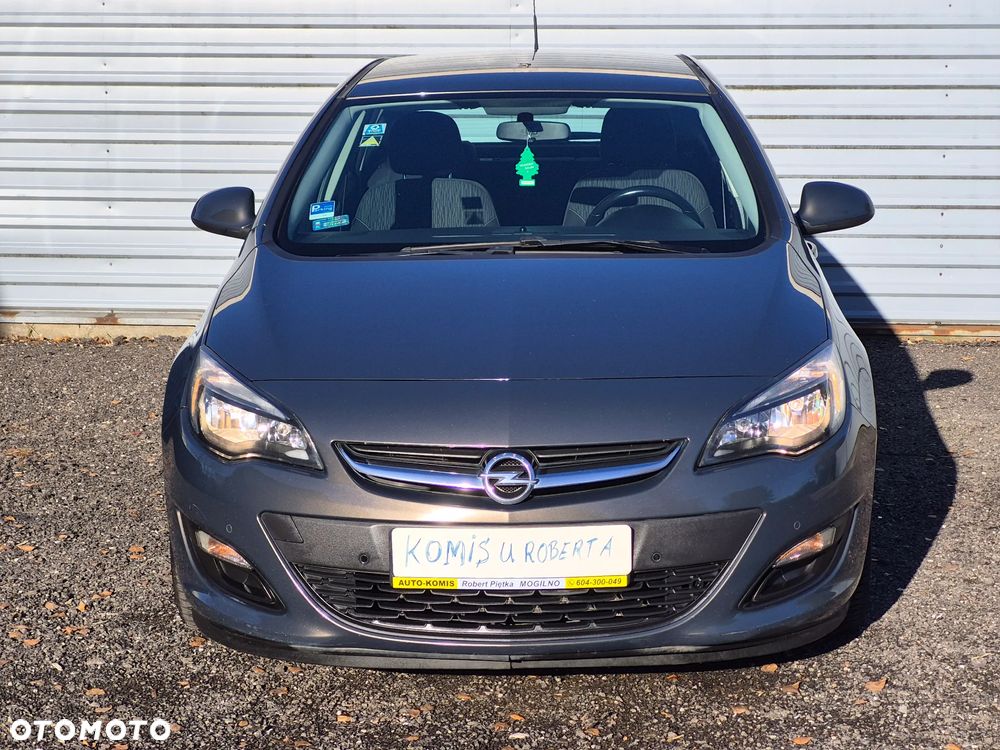 Opel Astra 1.4 T Cosmo - 2