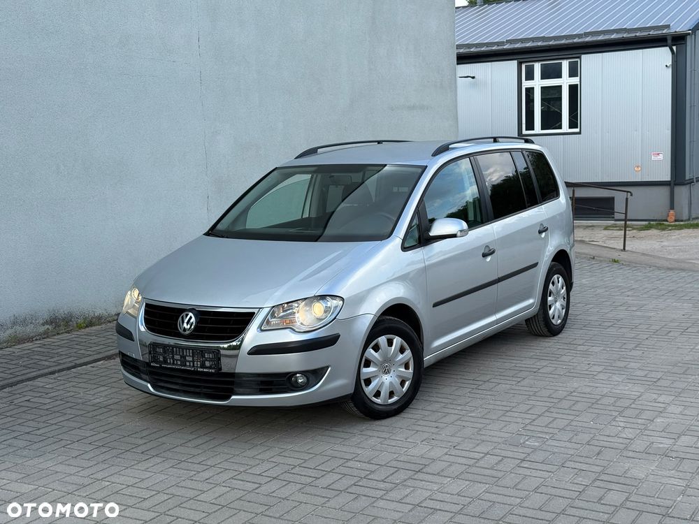 Volkswagen Touran 1.6 Welcome - 3
