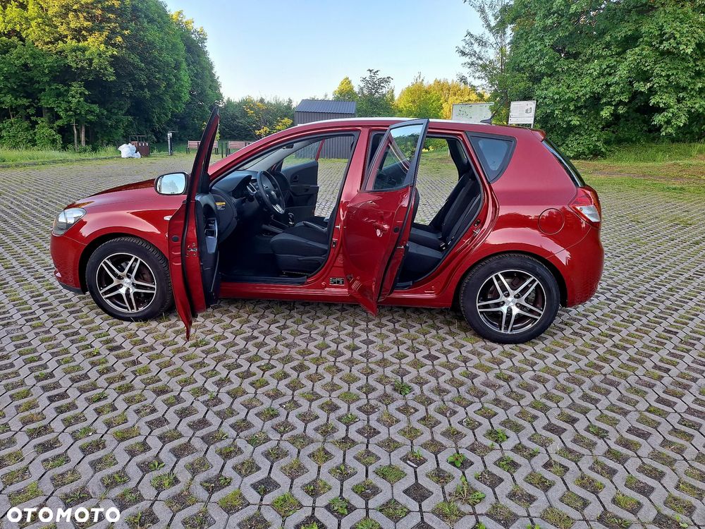 Kia Ceed 1.4 Optimum - 26