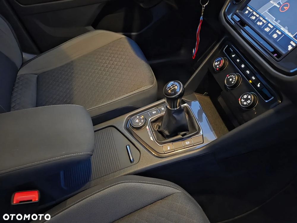 Volkswagen Tiguan 2.0 TSI 4Motion BlueMotion Technology Comfortline - 20