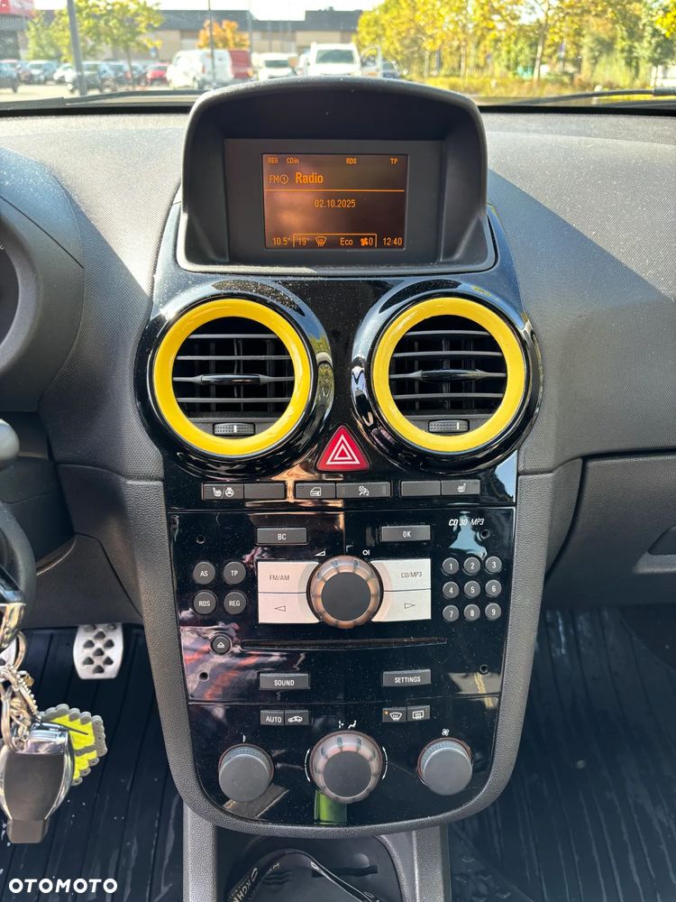 Opel Corsa - 14