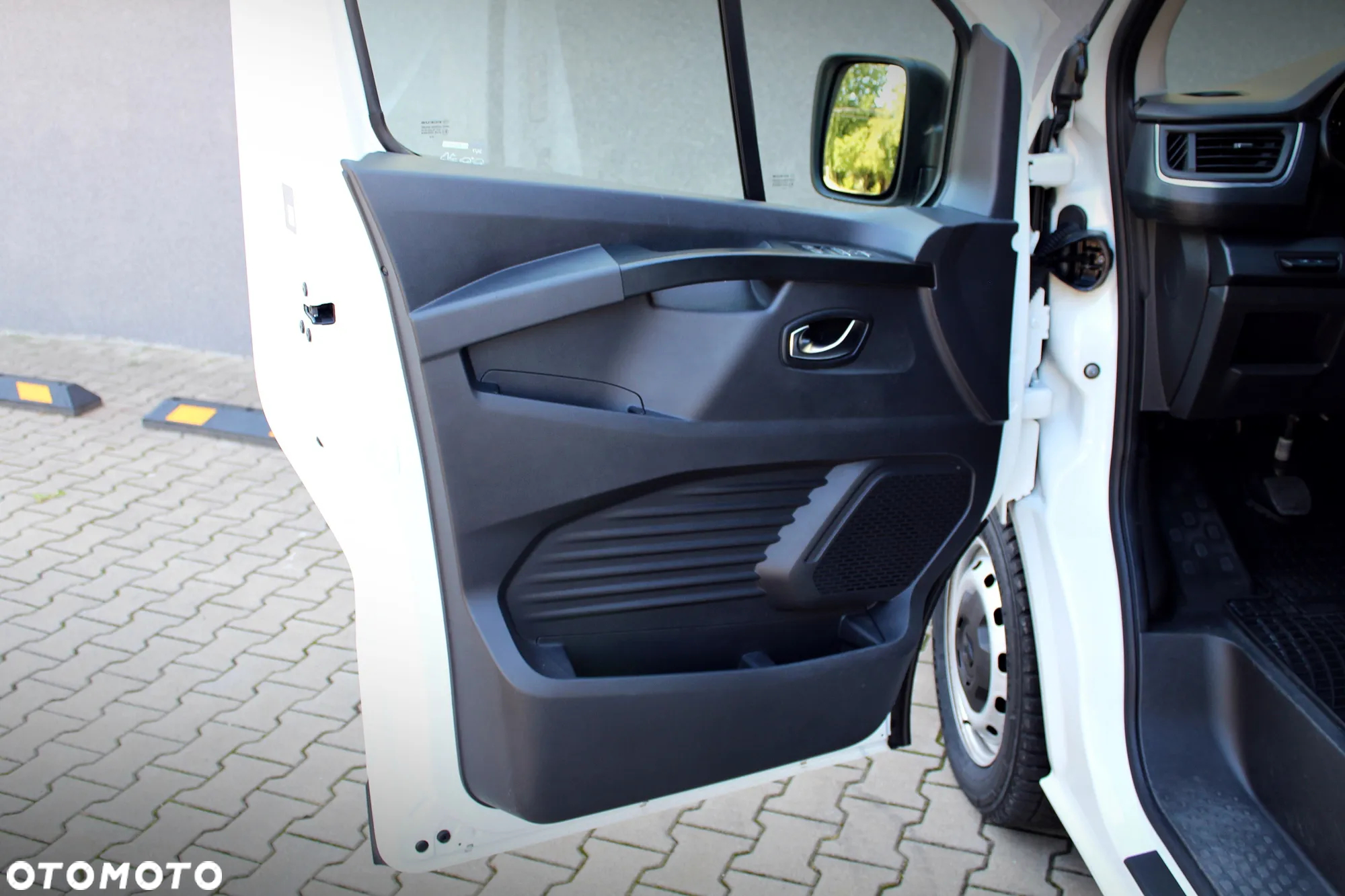 Renault TRAFIC L2H1 Chłodnia / Izoterma do 0'C / Agregat Alex - 15