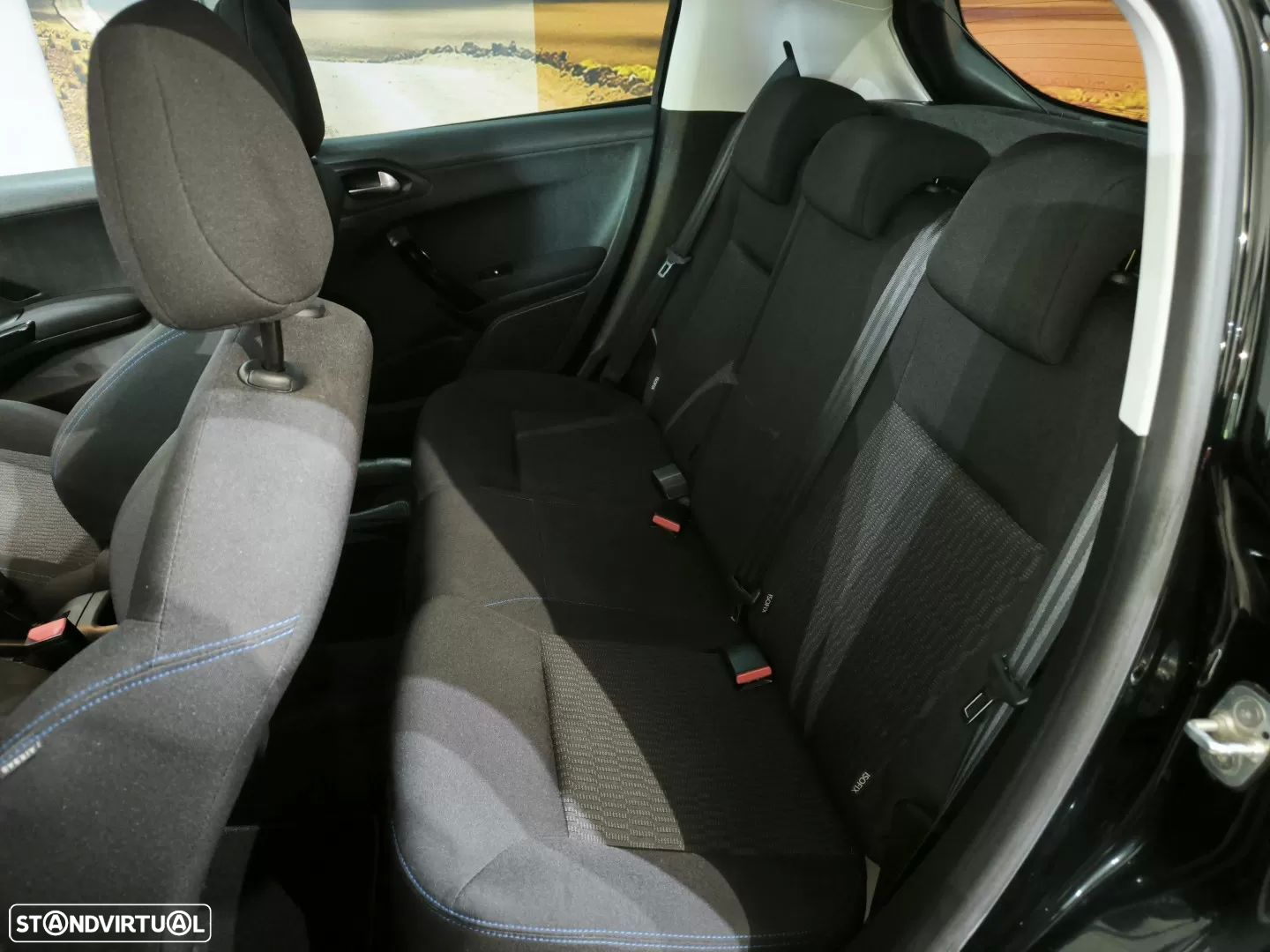 Peugeot 208 PureTech 82 Start & Stop Style - 19