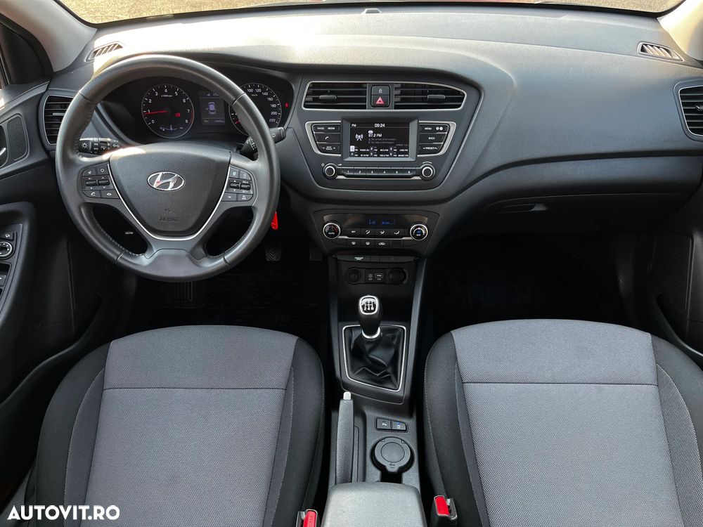 Hyundai i20 - 13