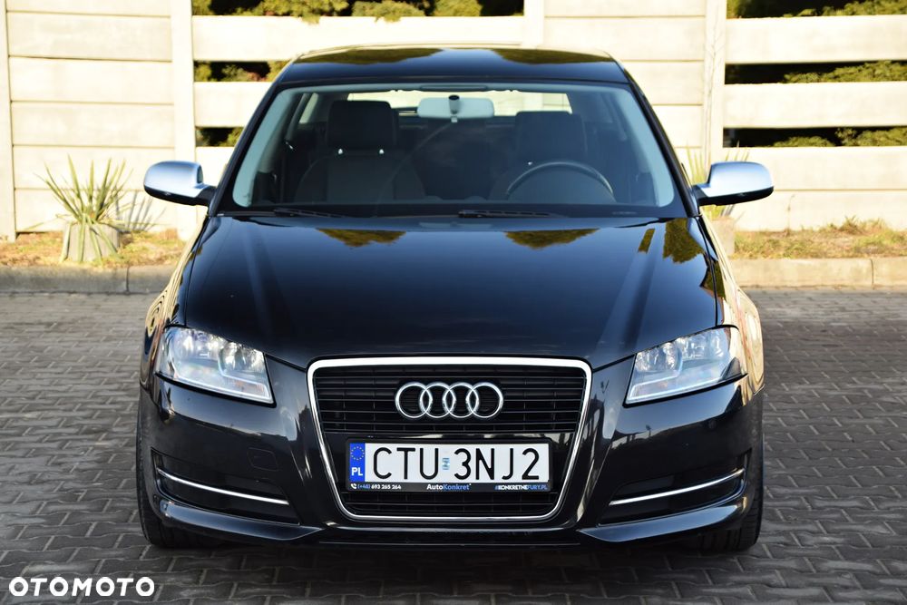 Audi A3 Sportback 1.6 TDI Attraction - 14