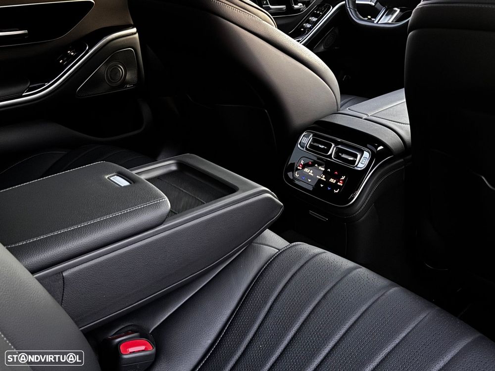 Mercedes-Benz S 580 e - 31