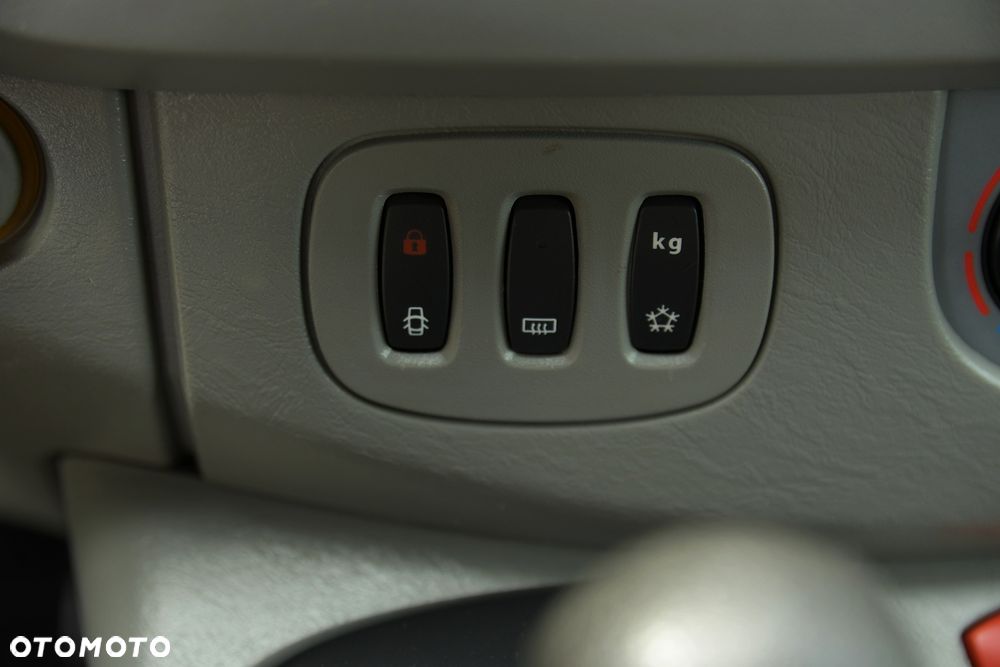 Opel VIVARO 2.5 CDTi 145KM * Z Niemiec * KLIMA * AUTOMAT * ZNAKOMITY STAN! - 37