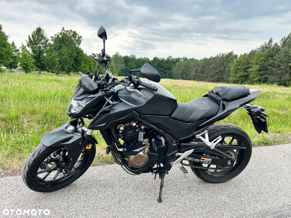 Honda CB - 1
