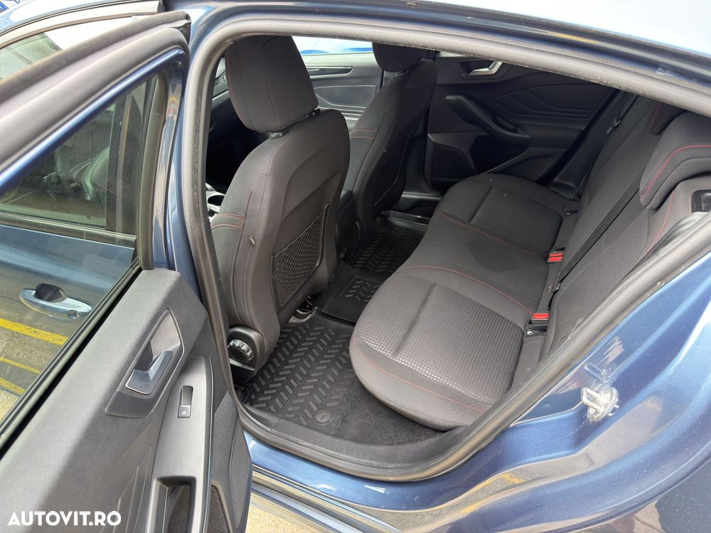 FORD Focus 2020 — imagine 13