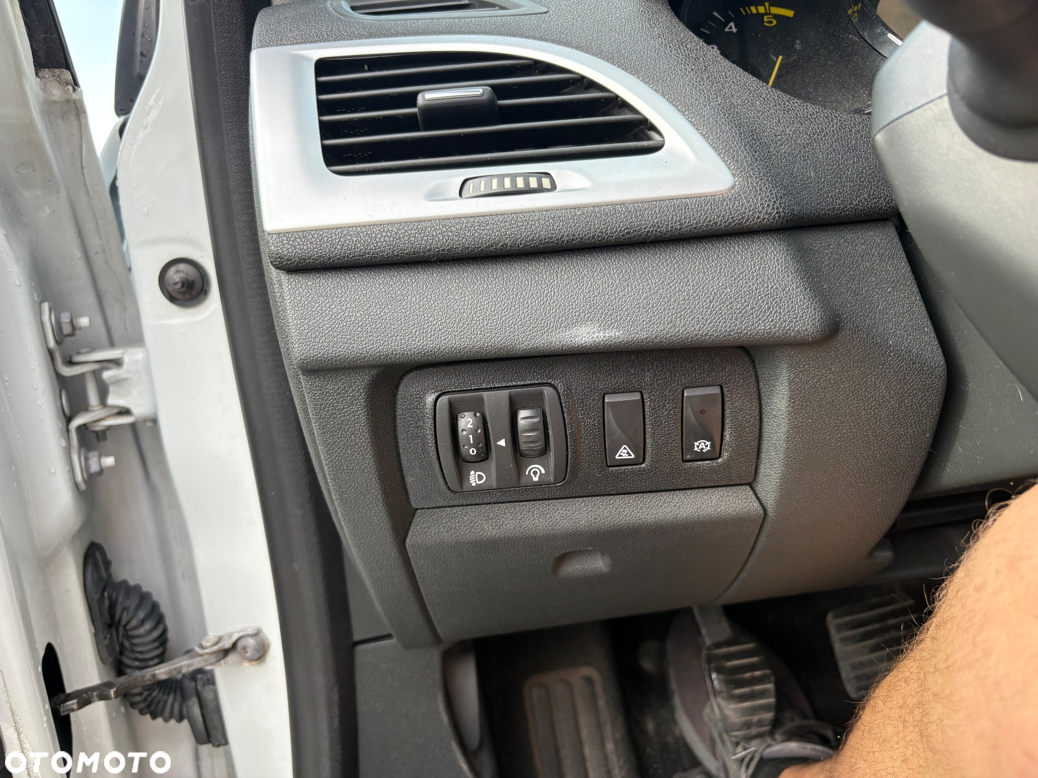 Renault Megane ENERGY dCi 110 Start & Stop Expression - 10