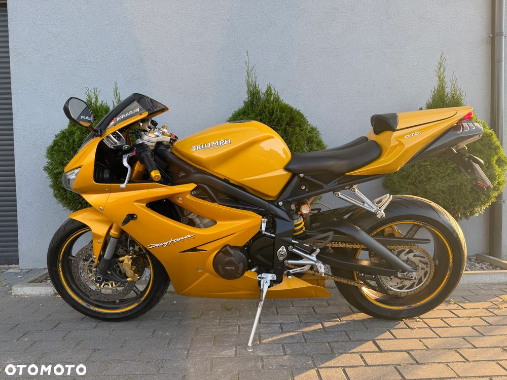 Triumph Daytona - 28