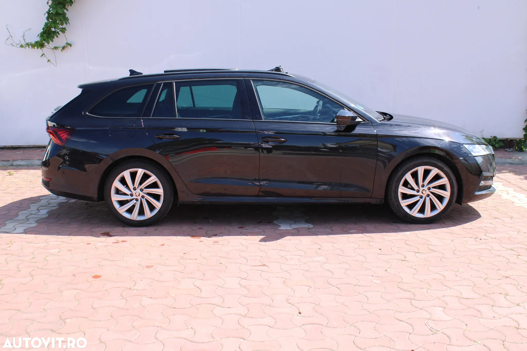 Skoda Octavia 2.0 TDI 150 CP DSG Sportline - 8
