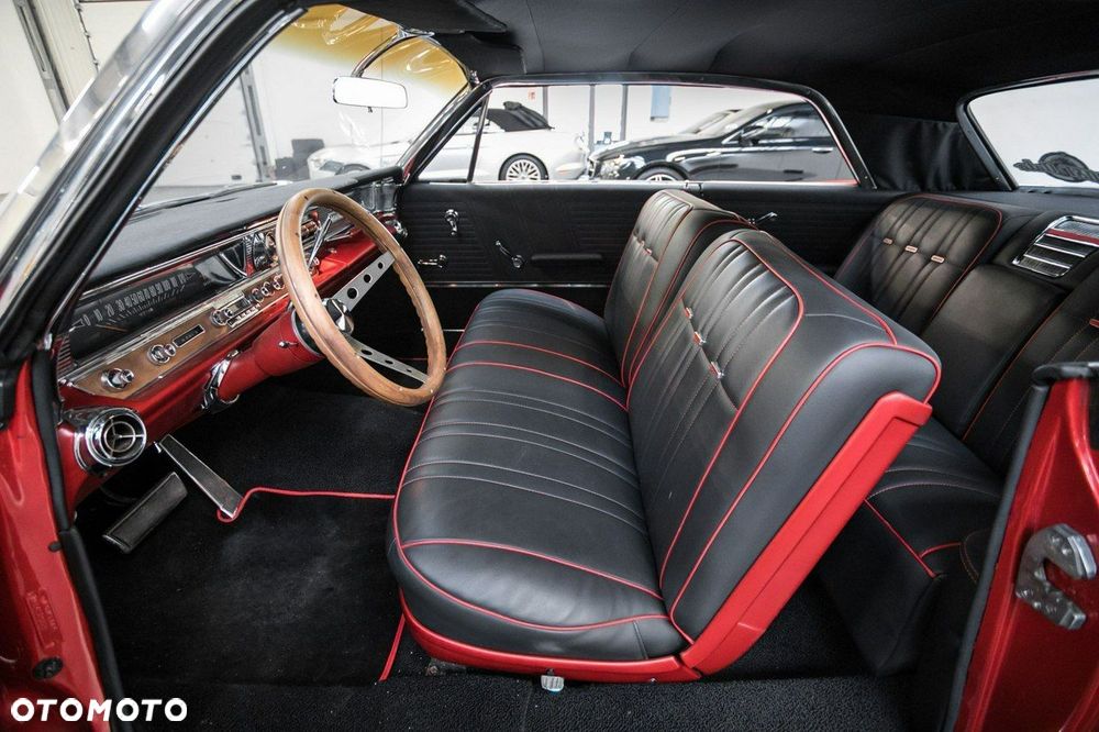 Pontiac Bonneville - 36