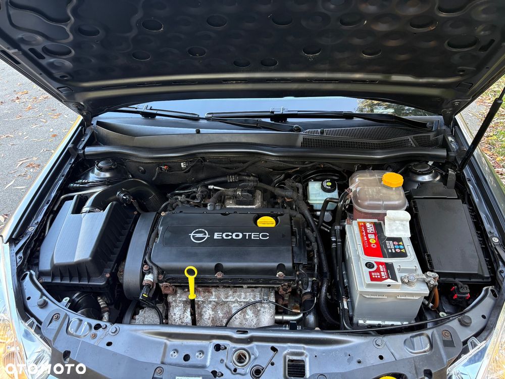 Opel Astra - 25