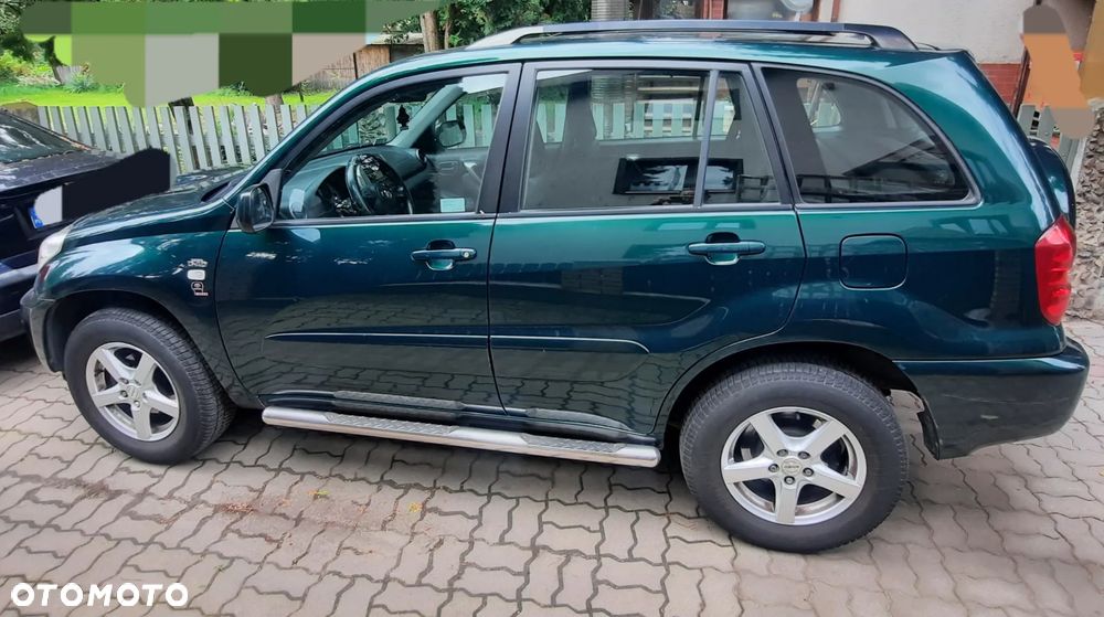Toyota RAV4 2.0 D-4D 4x4 - 2