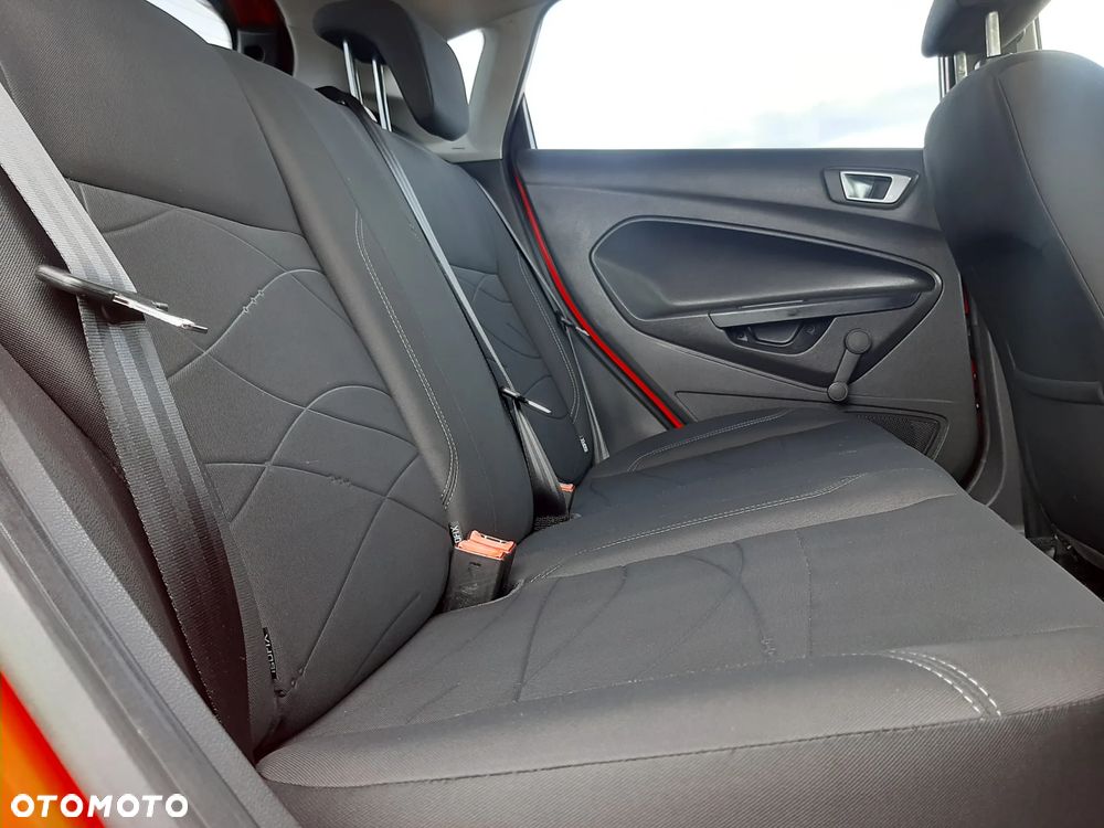 Ford Fiesta 1.6 TDCi DPF Trend - 26