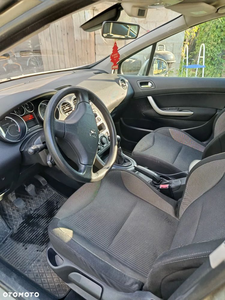Peugeot 308 - 5