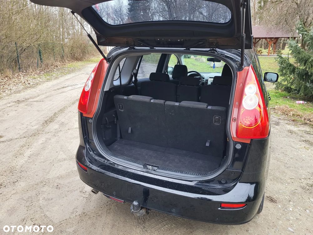Mazda 5 - 5