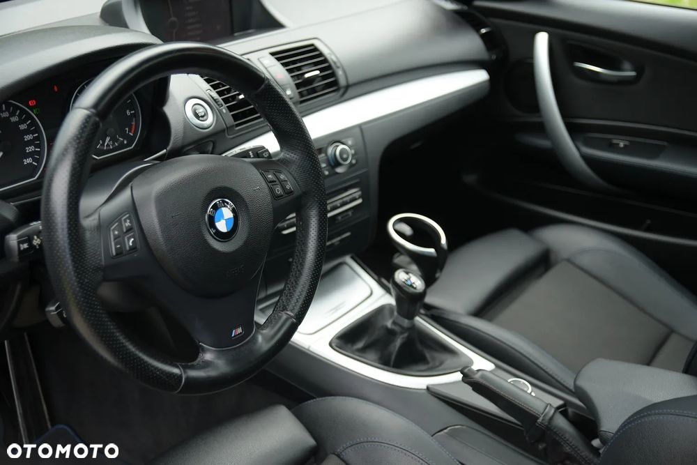 BMW Seria 1 - 22