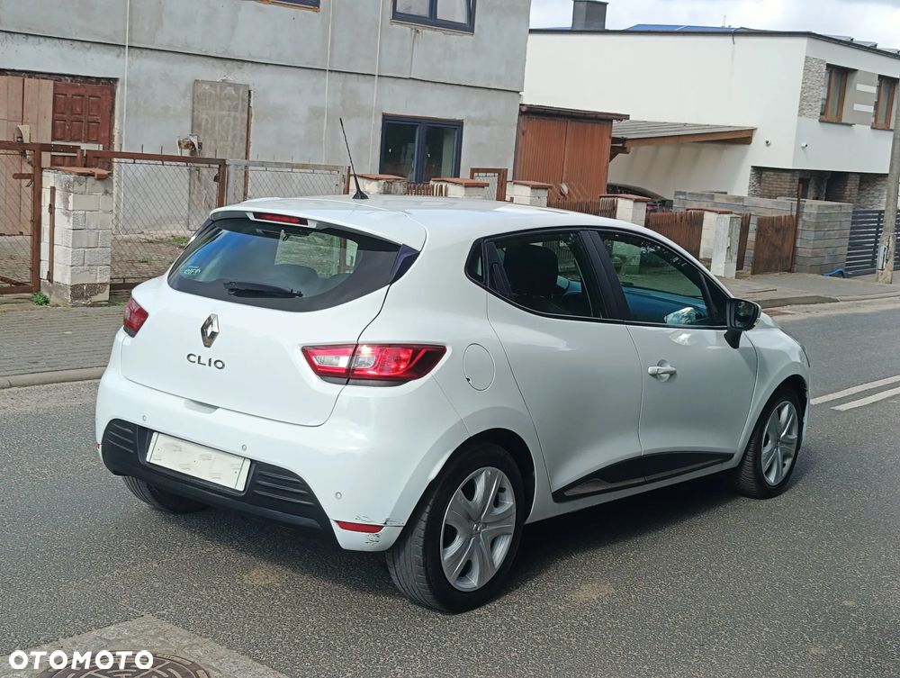 Renault Clio 1.5 dCi Alize - 16