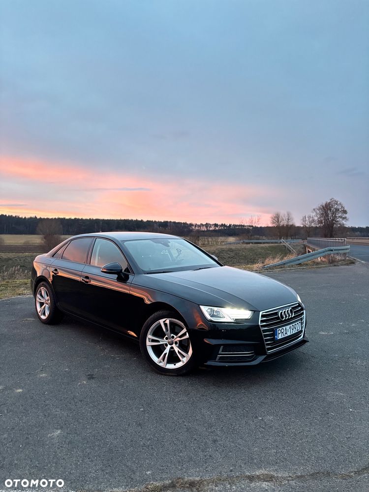 Audi A4 Limousine - 9