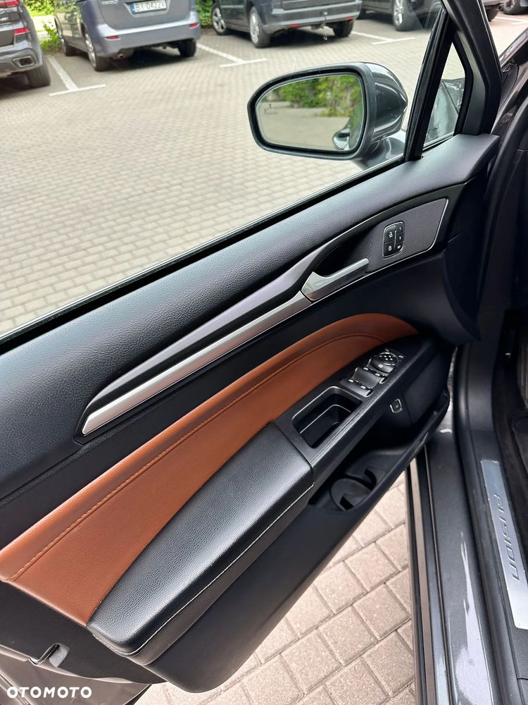 Ford Mondeo 2.0 Hybrid Titanium GPF - 16