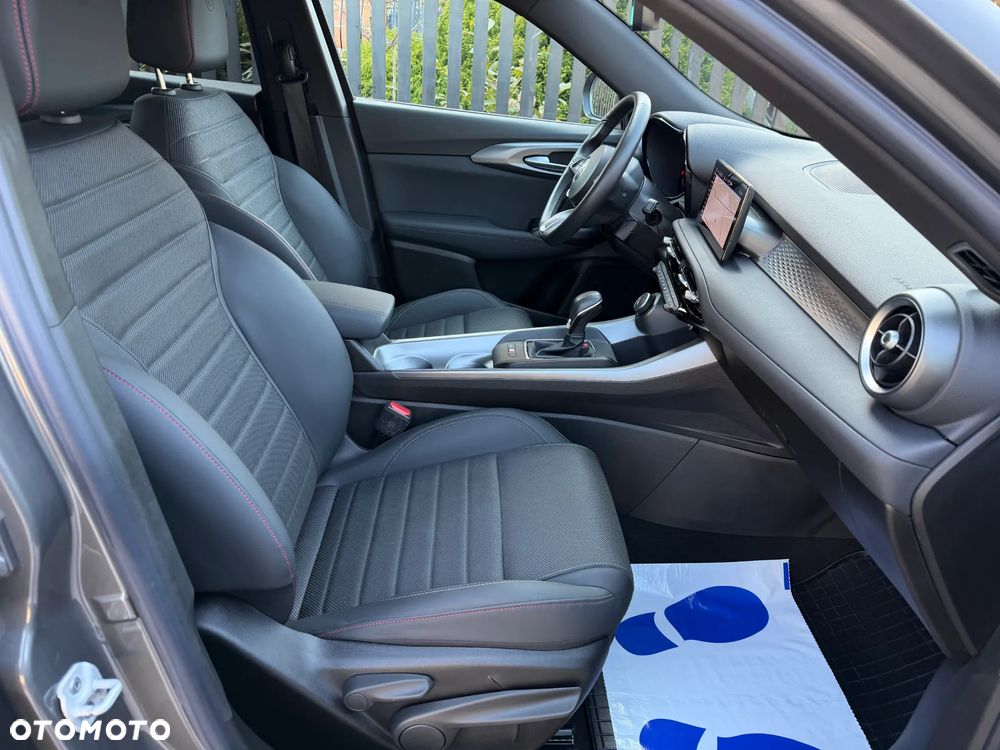 Alfa Romeo Tonale 1.5 T4 GSE mHEV Sprint DCT - 15