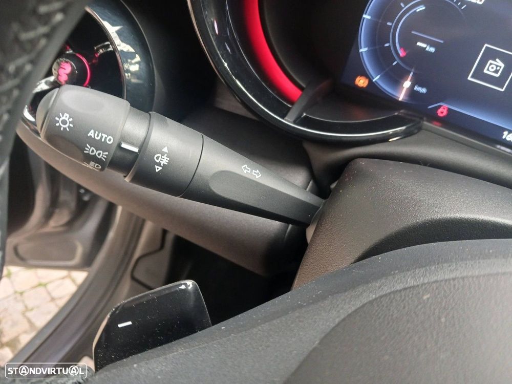 Alfa Romeo Junior 1.2 Speciale eDCT6 - 25