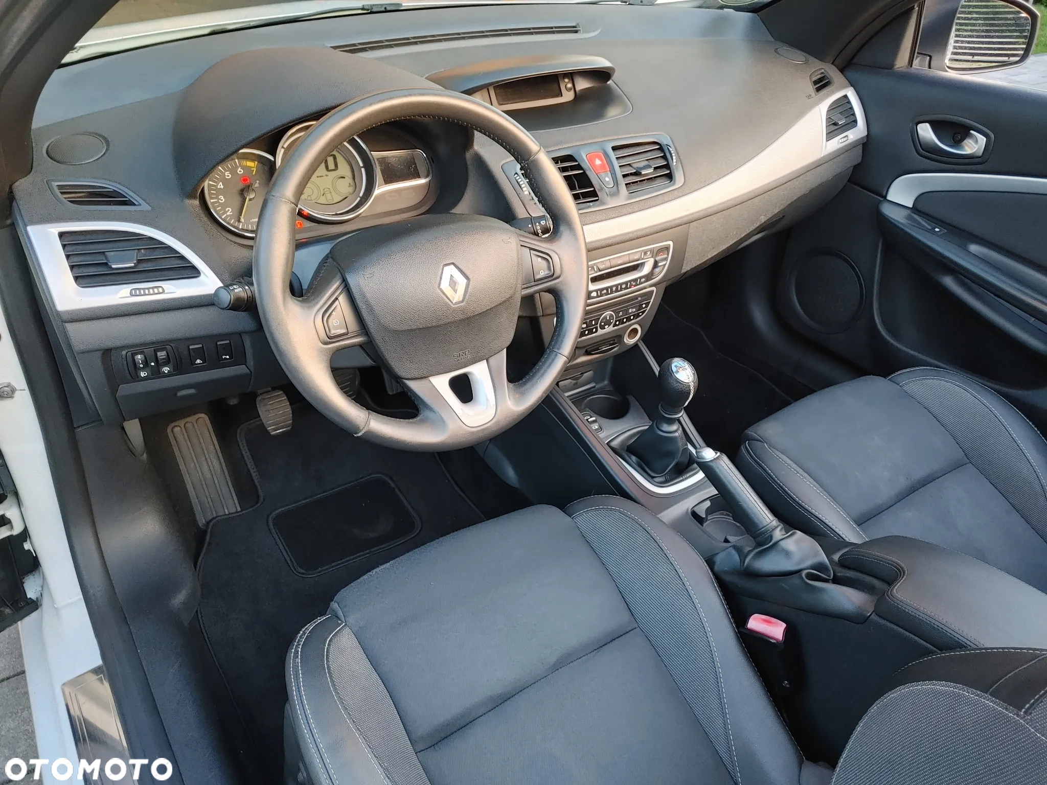 Renault Megane 1.6 Coupe-Cabriolet Expresion - 6