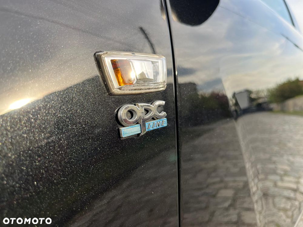Opel Insignia 2.0 BiTurbo CDTI Sport - 40