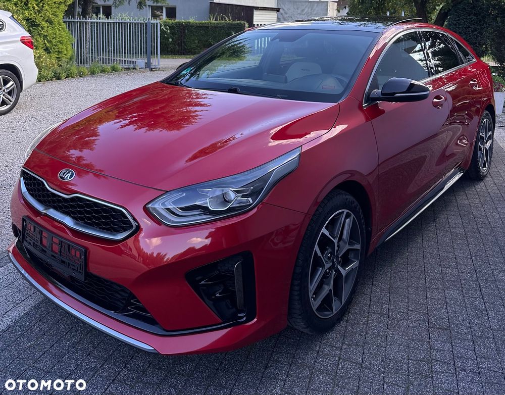 Kia ProCeed - 2