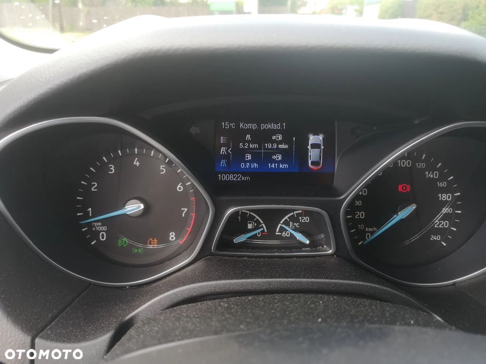 Ford Focus 1.0 EcoBoost Active Business - 16