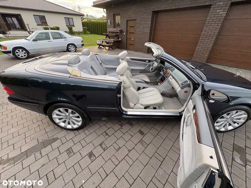 Mercedes-Benz CLK - 7