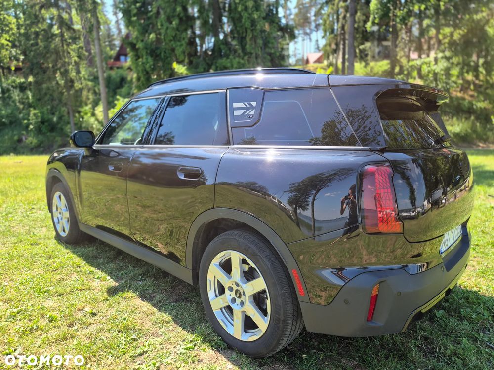 MINI Countryman S ALL4 Classic Trim - 5
