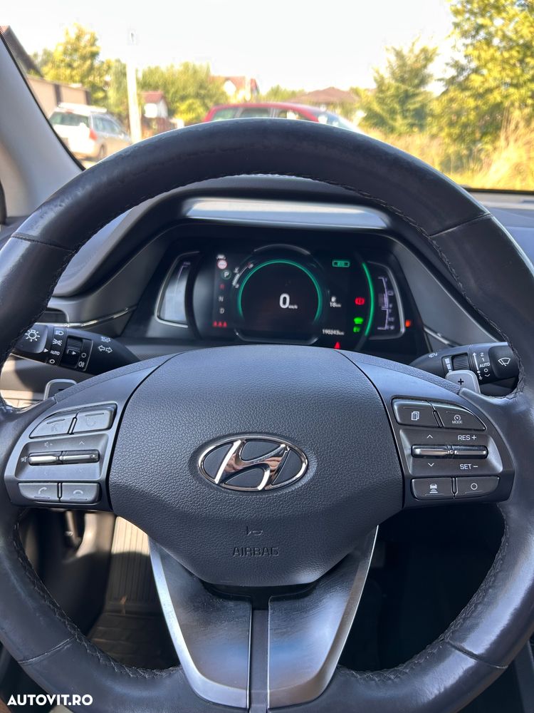 Hyundai IONIQ 141CP Exclusive - 15