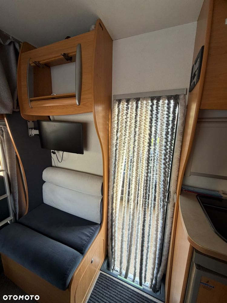 Ford Transit Challenger Genesis - 6