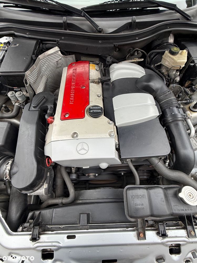 Mercedes-Benz SLK - 15