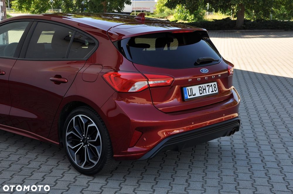 Ford Focus 1.5 EcoBoost STart-Stopp-System ST-Line - 27