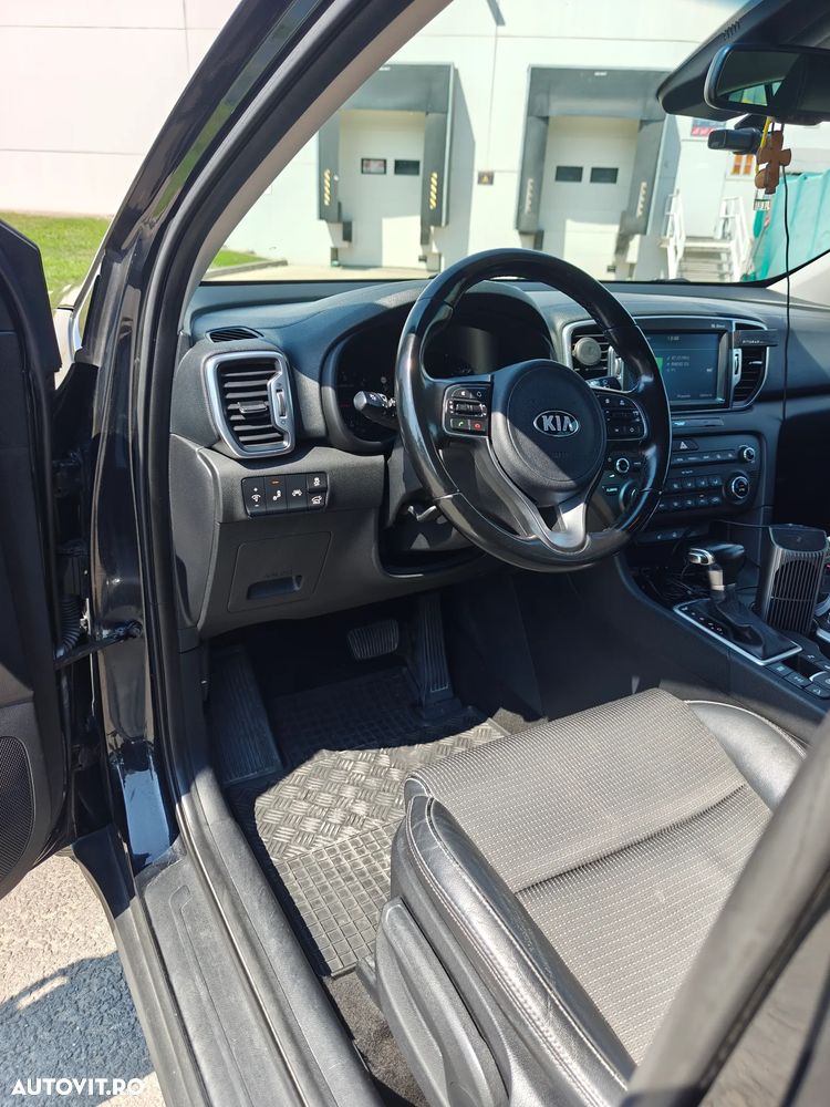 Kia Sportage 2.0 CRDI AWD Aut. VISION - 7