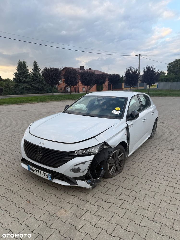 Peugeot 308 - 1