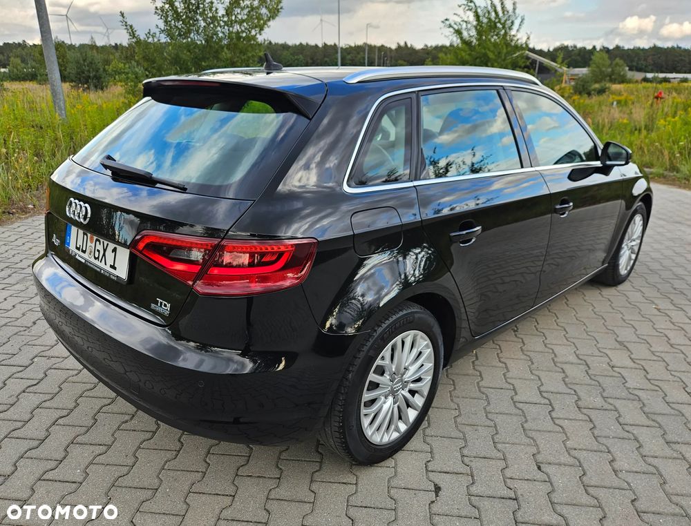Audi A3 Sportback 2.0 TDI quattro Attraction - 18