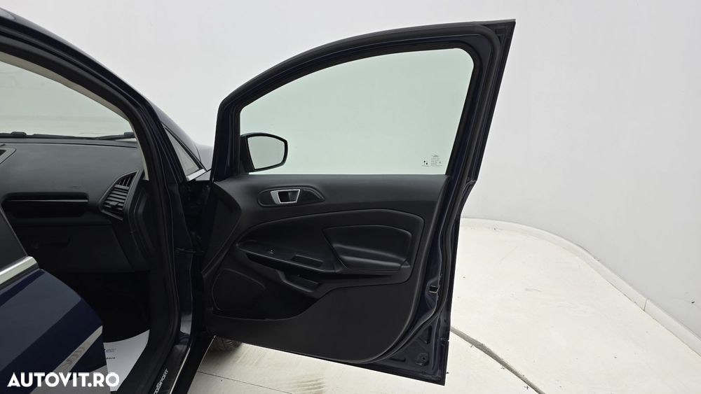 Ford EcoSport - 18