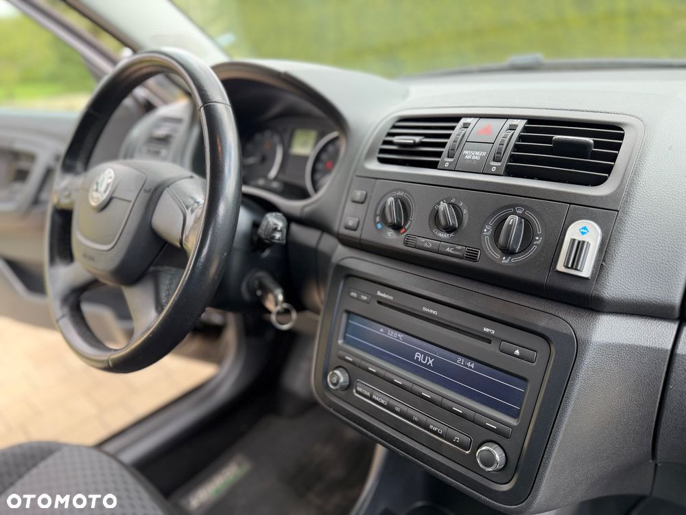 Skoda Fabia 1.2 TSI Monte Carlo - 34